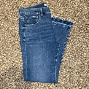 LOFT BLUE JEANS SIZE 8 ANKLE/CROPPED